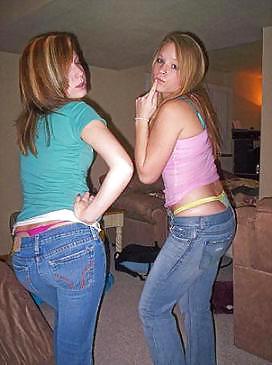 25P Thong 33