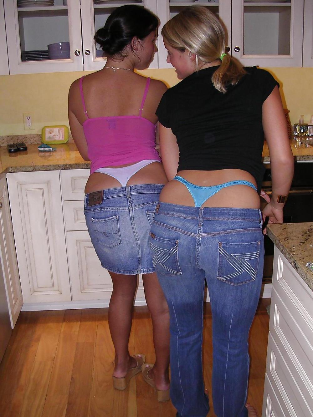 25P Thong 33