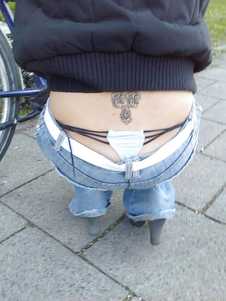 25P Thong 81