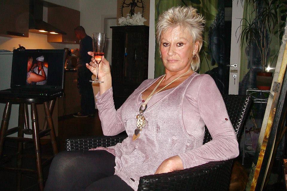 11P Friends birthday 