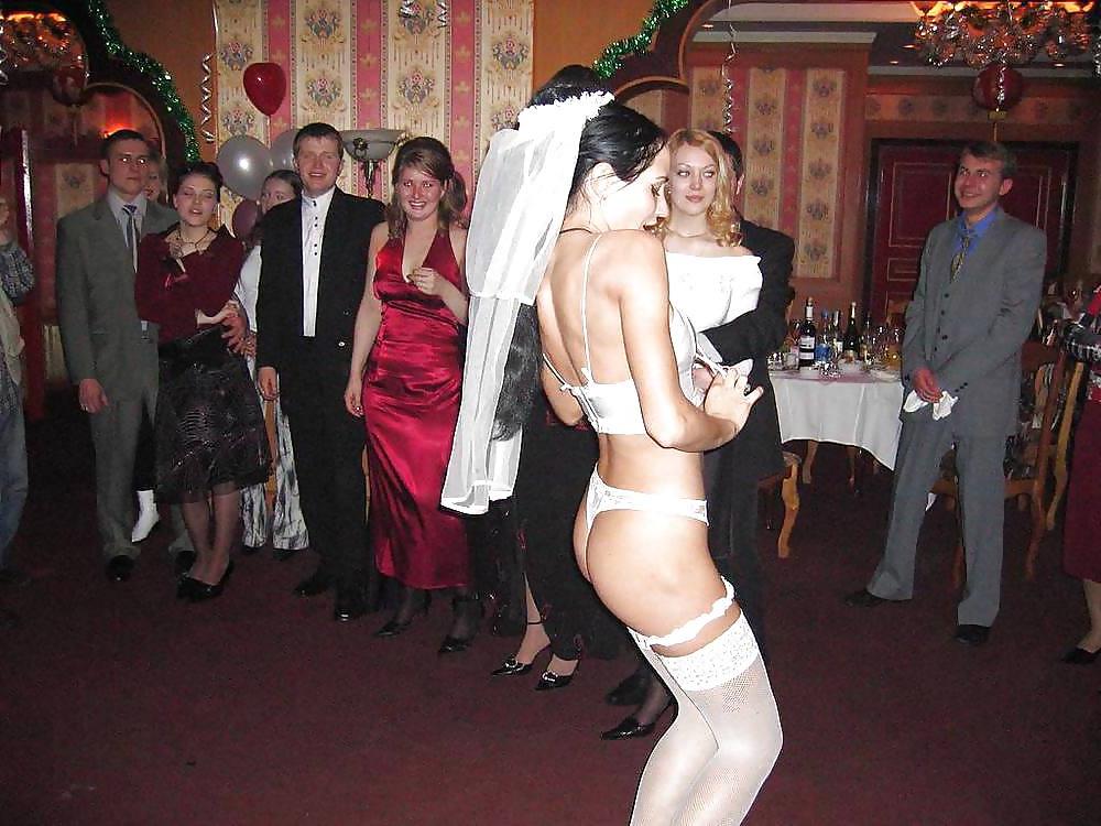 20P Role play 3 - brides
