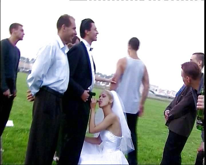 20P Role play 3 - brides