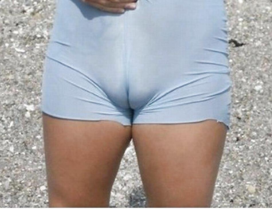 25P Thick sisters