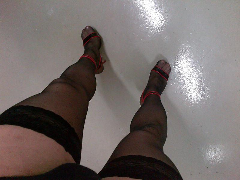 11P New stocking! showing off legs!!! meow!!