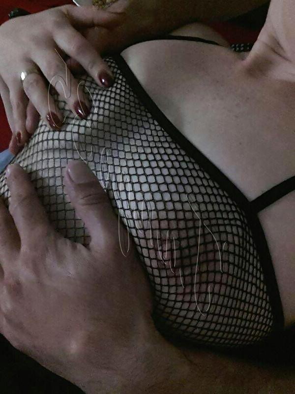 5P Turkish Bisexual Woman