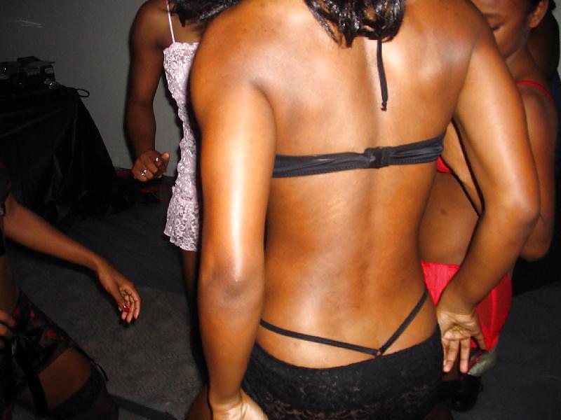 25P Thong 88
