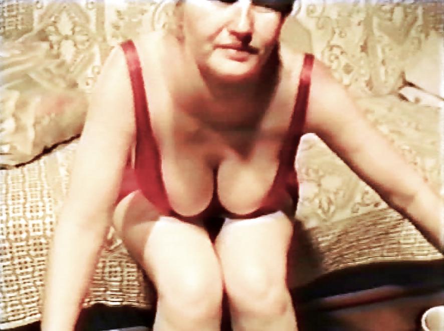 10P SAG - Big Udders Red Hot Monokini & Hot Legs In Miniskirt 02