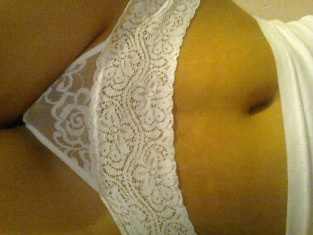 24P My chic in thong