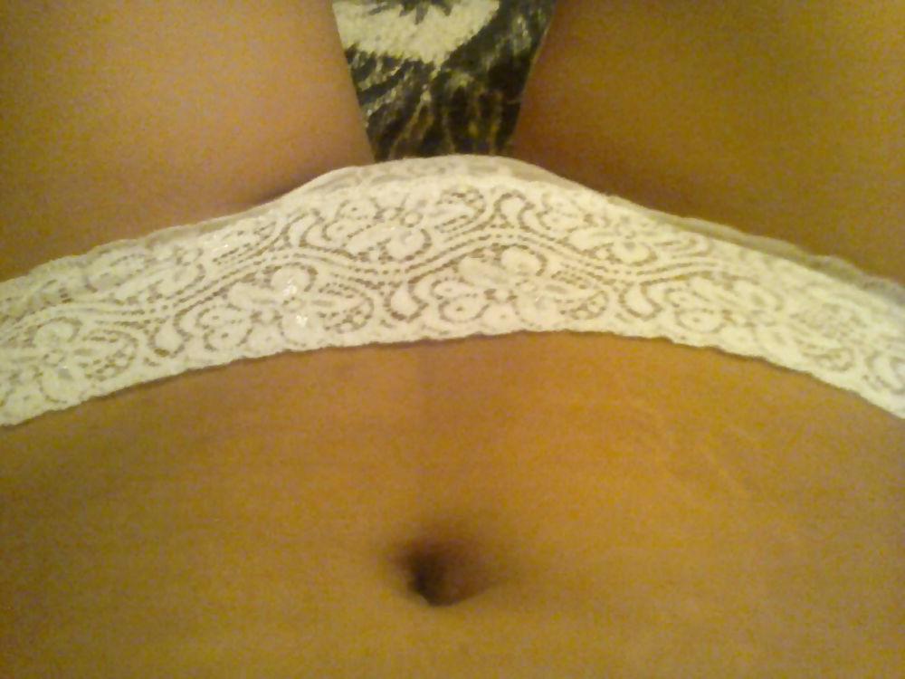 24P My chic in thong