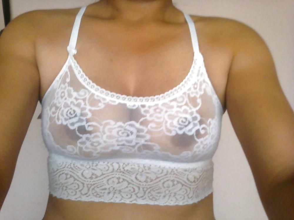24P My chic in thong