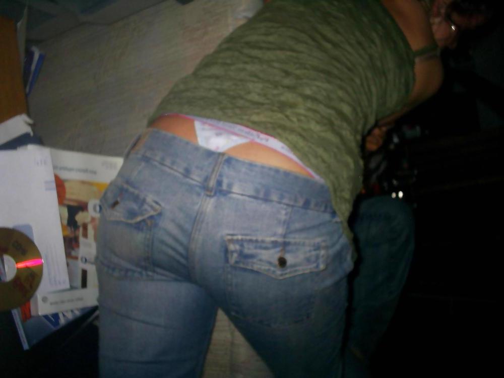 25P Thong 64