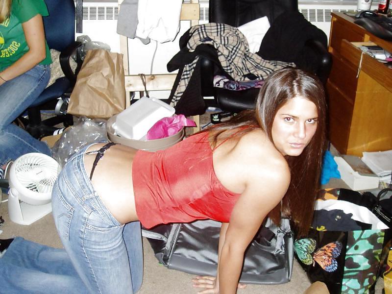 25P Thong 64