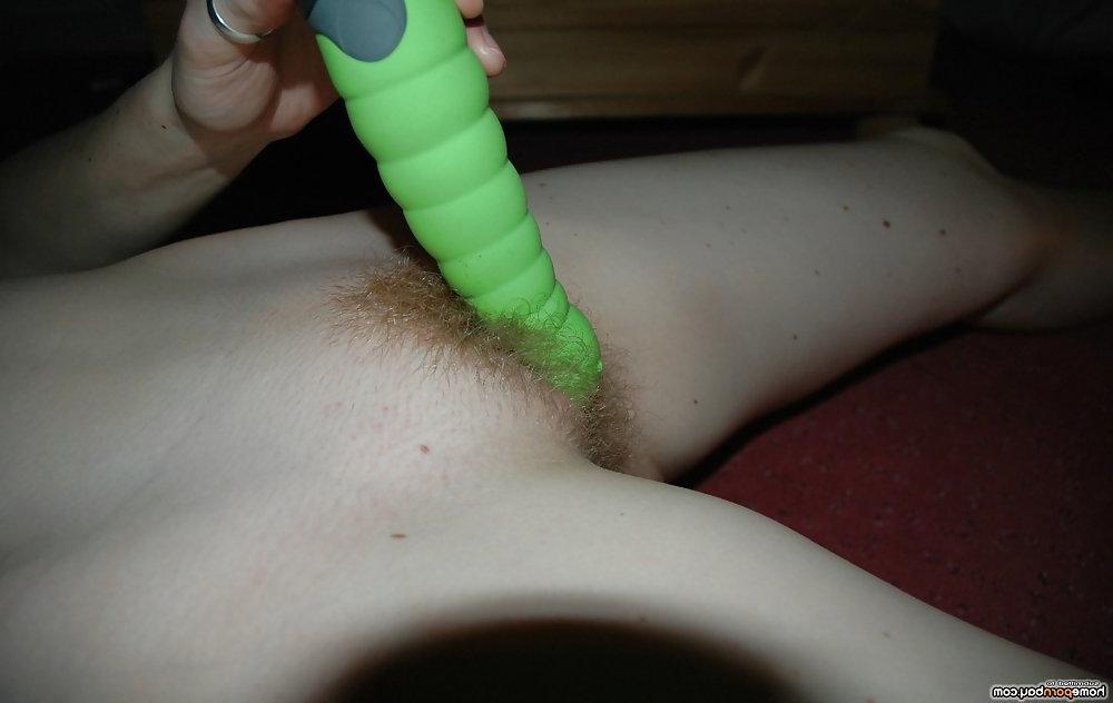 22P Red haired babe gagging