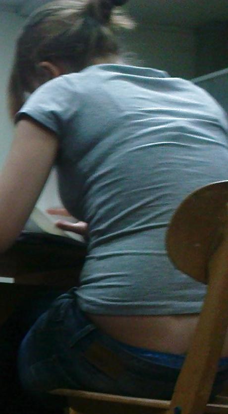 25P Thong 6