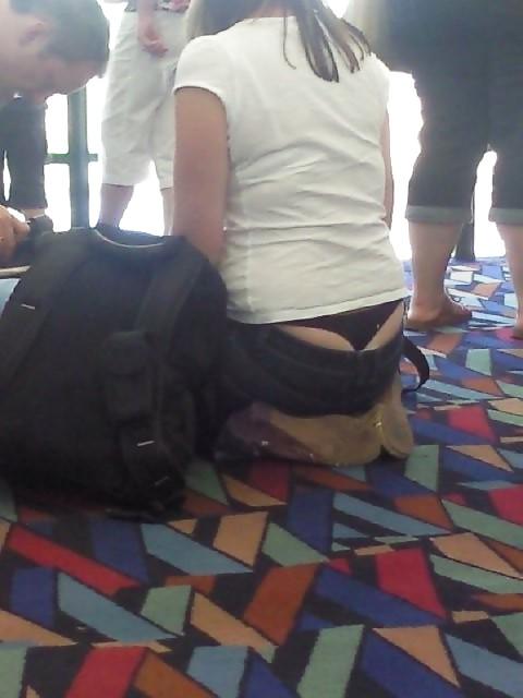 25P Thong 6