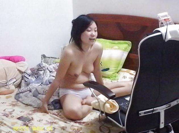 16P Chinese news reporter exposed