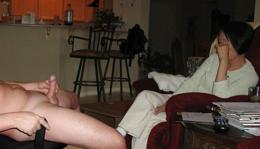 25P I Love Watching Guys Jerk Off