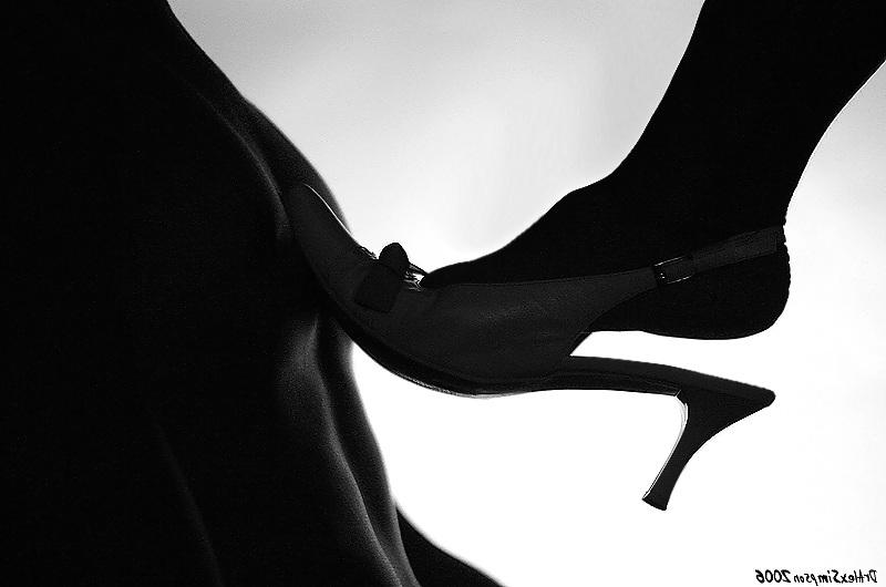 25P XES SENSUAL, SEXUAL, EROTIC LADIES N MEN PLAY SEX B&W