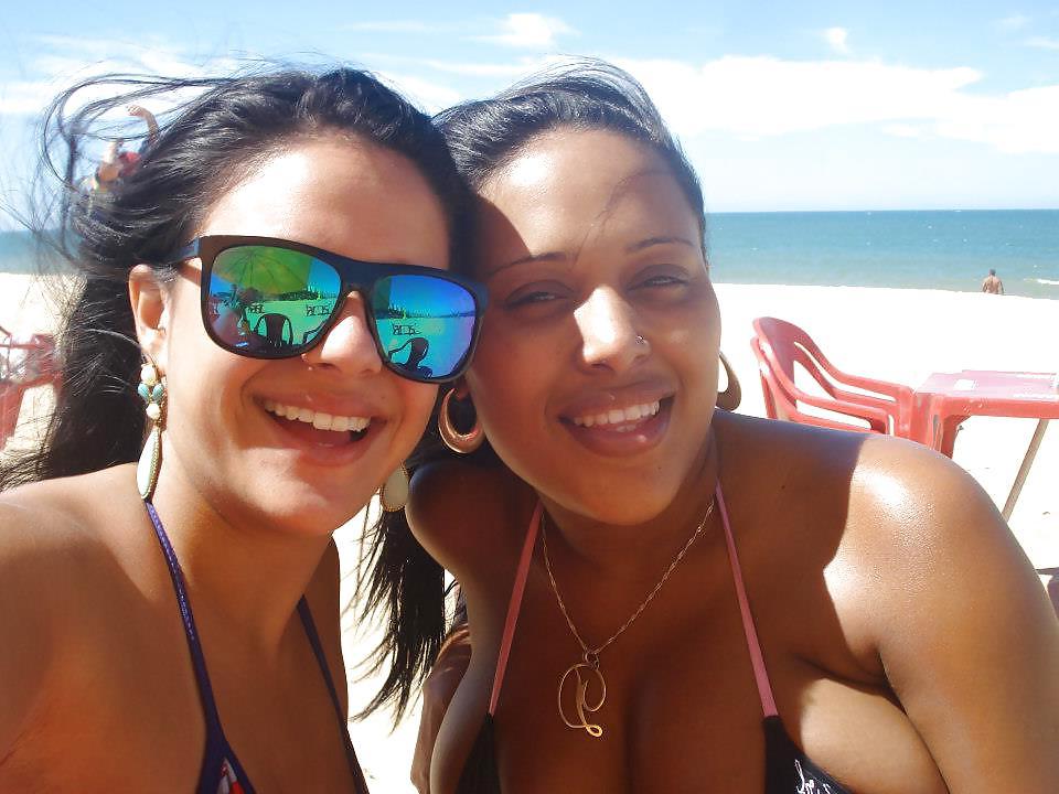 14P Brazilian girl: Lorenna