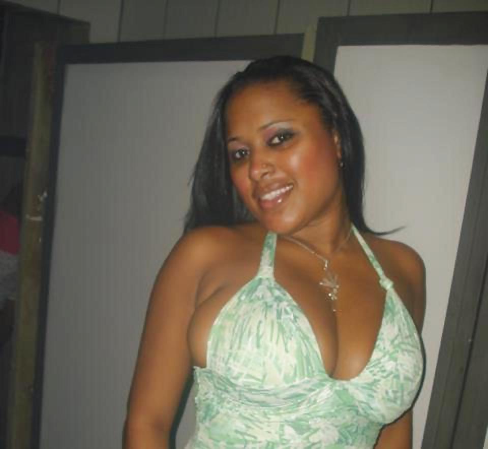 14P Brazilian girl: Lorenna