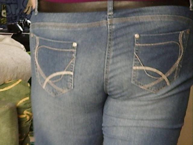 19P Farting in her jeans