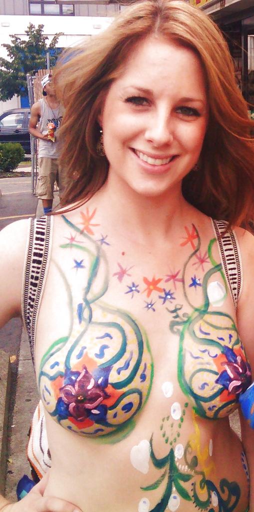 18P Painted Outdoor Public Nudity
