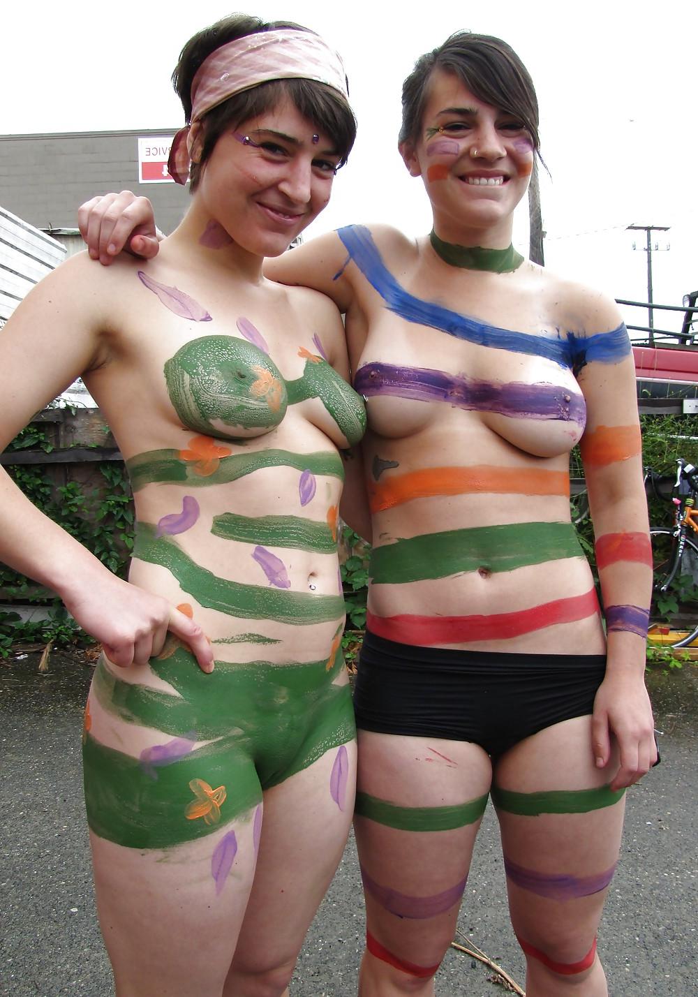 18P Painted Outdoor Public Nudity