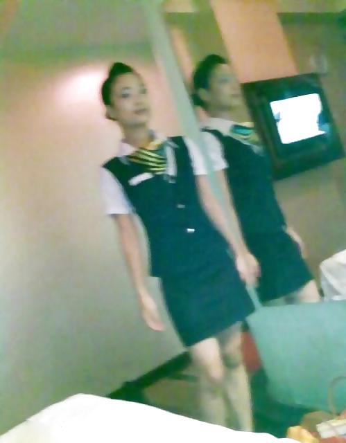 25P Chinese air hostess exposed