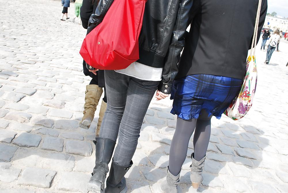 25P Teens in tight jeans 01