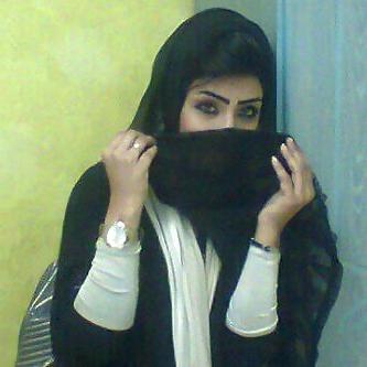 25P Women From Saudi Arabian 1