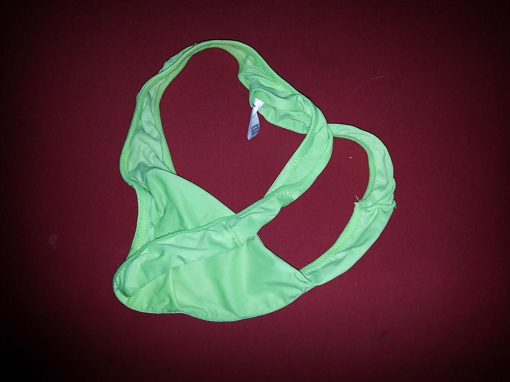 15P Nicoles Neon Thong
