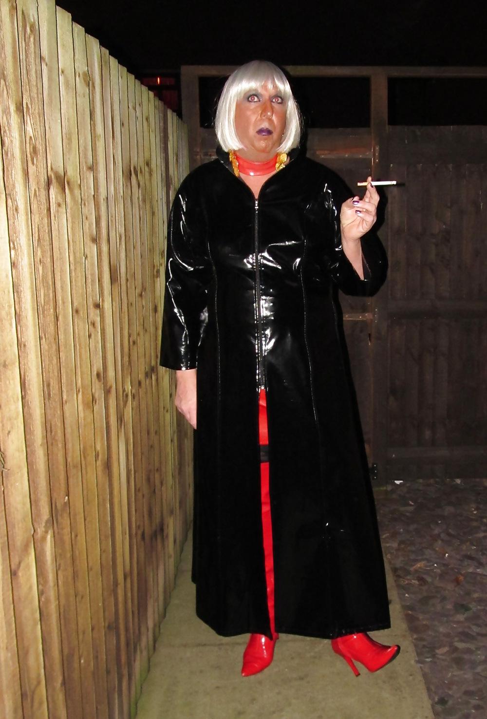 14P Mistress Chrissie!