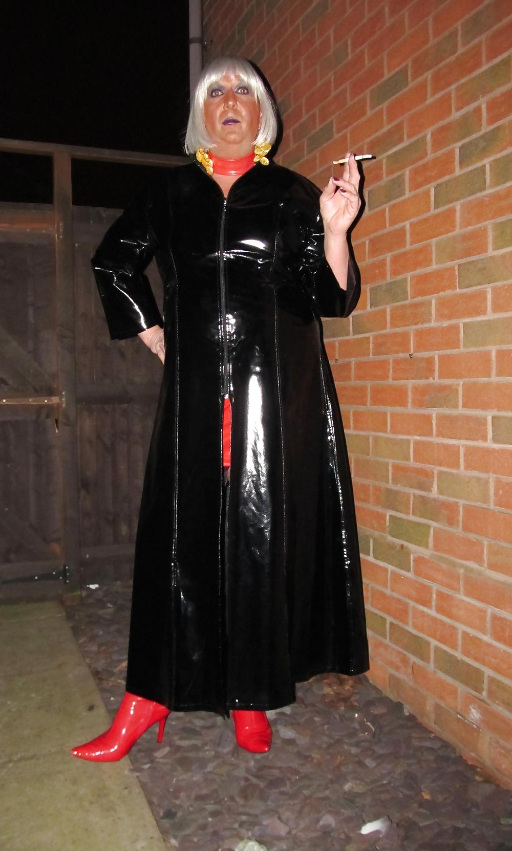 14P Mistress Chrissie!