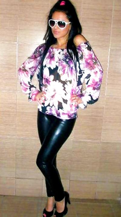 25P Sluts in tight pants! 13