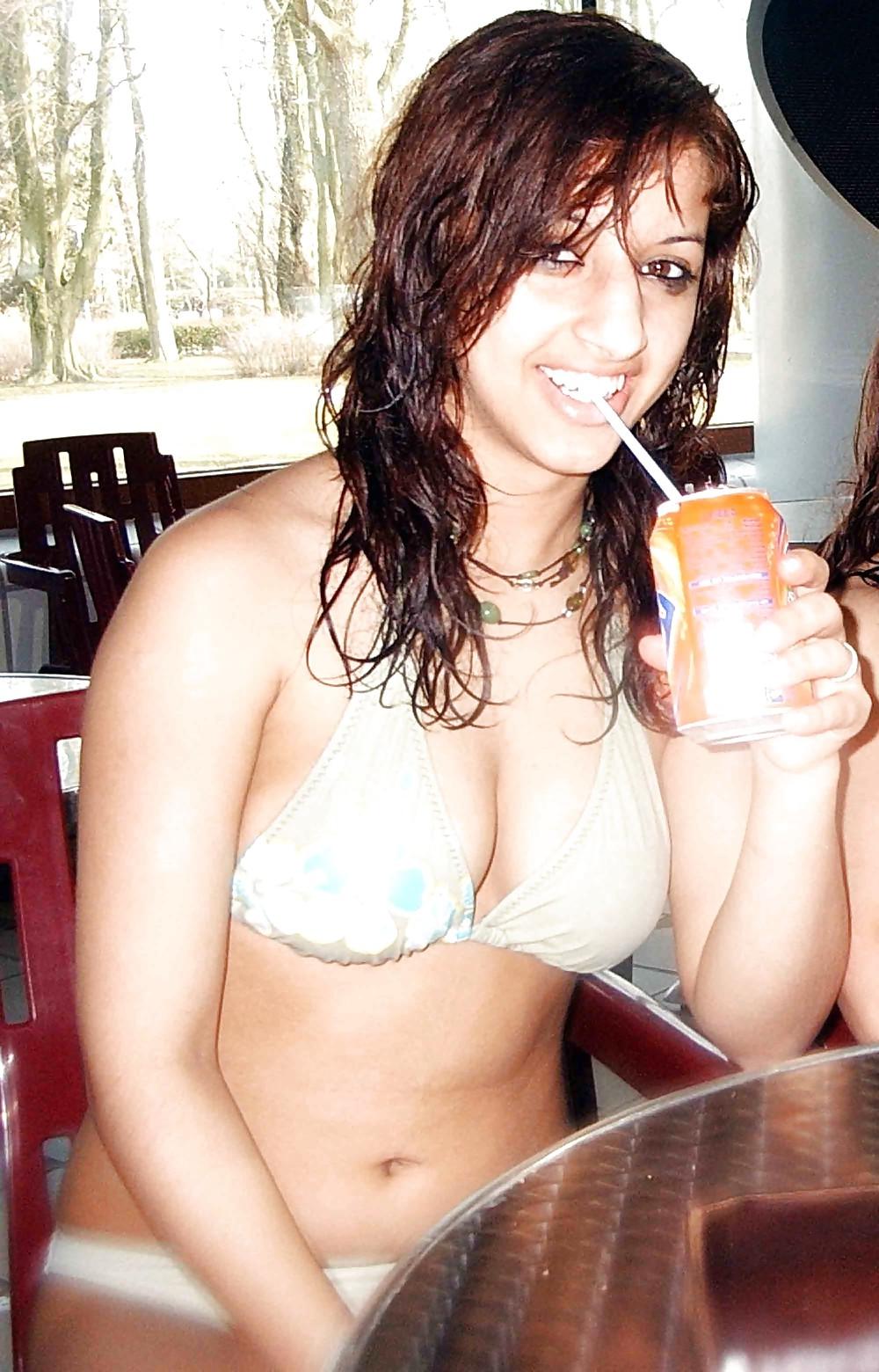 25P ARABIAN - GIRLS FROM 1001 NIGHT VII