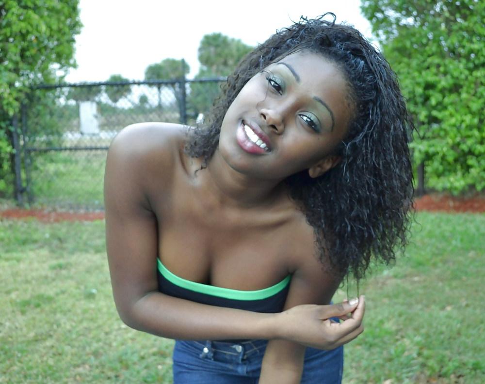 25P Amazing Ebony Beauties-Mix-Phat Asses,Curvy Bodies Etc No.9