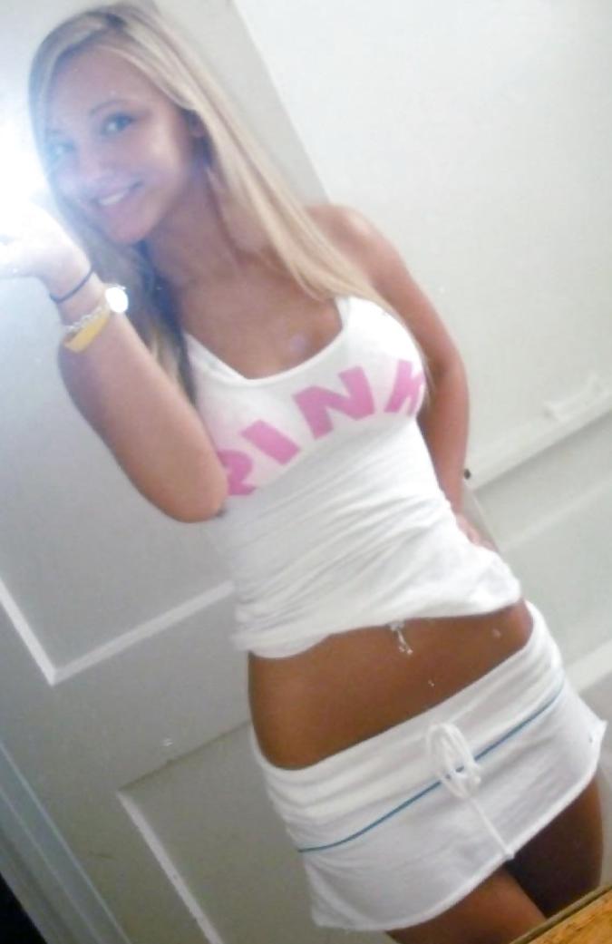 17P Miniskirt Lover