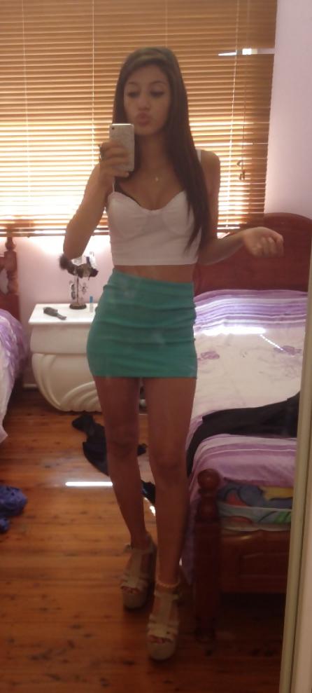 17P Miniskirt Lover