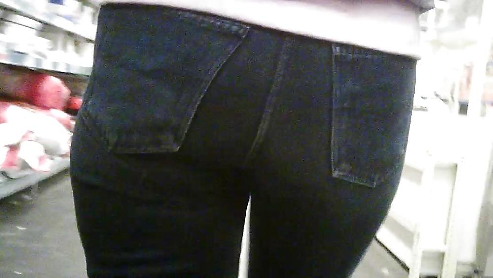 6P Milf Ass Jeans