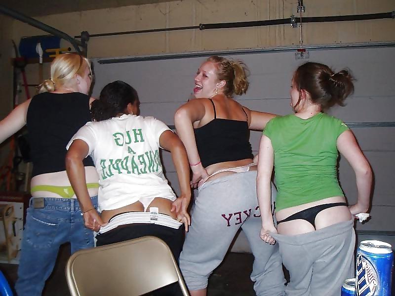 15P Amateur group panty thong 