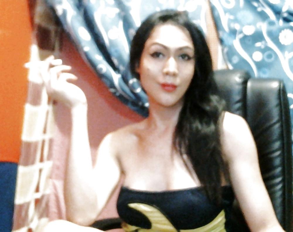 8P Mistress  amaya