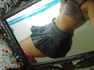 20P Thick chick with amazing body