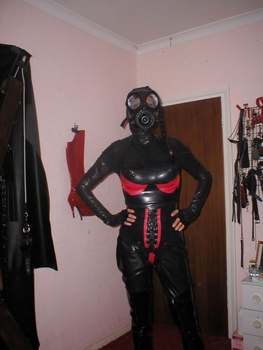 25P Mistress Christina (aka Barbara)