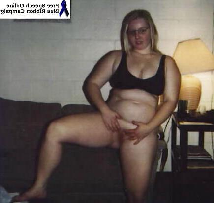 22P Curvy Women in Glasses from the Internet