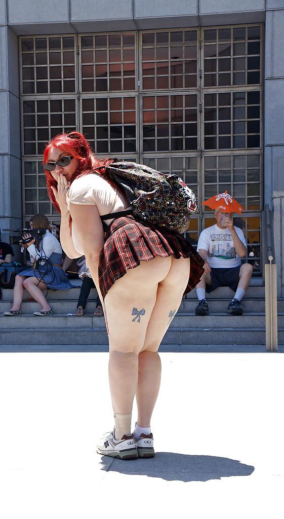 22P Curvy Women in Glasses from the Internet