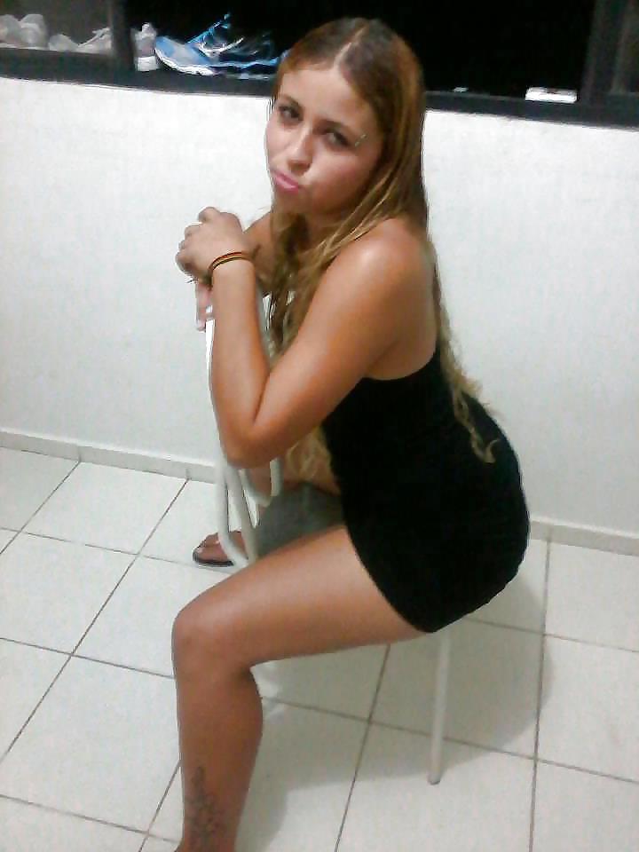 25P Brazilian Woman 6