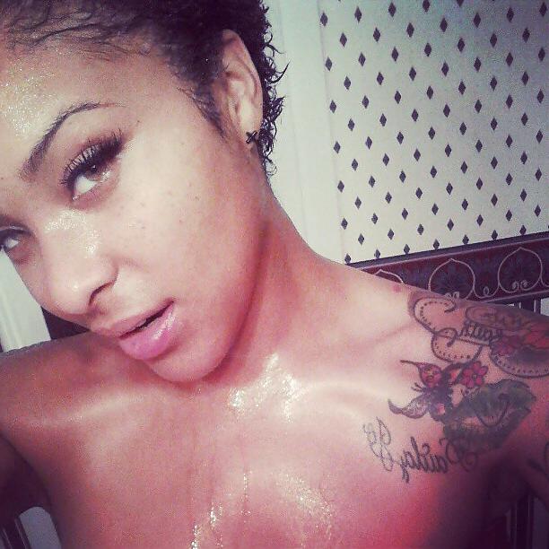 25P Amazing Ebony Beauties-Mix-Phat Asses,Curvy Bodies Etc No.5