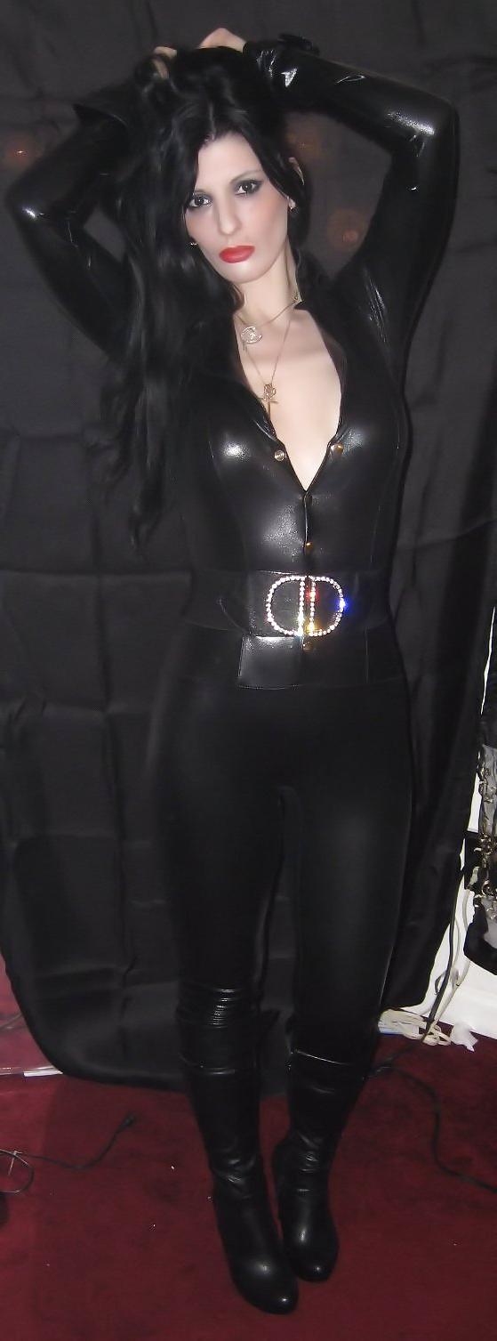 10P Mistress Tatiana meets Natasha