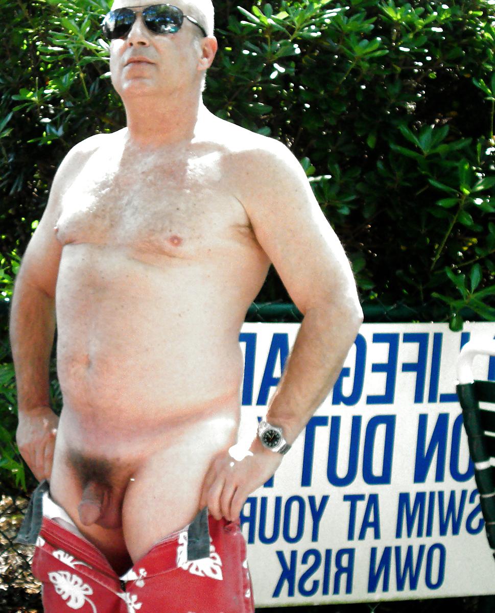 5P Jerking Off By The Pool
