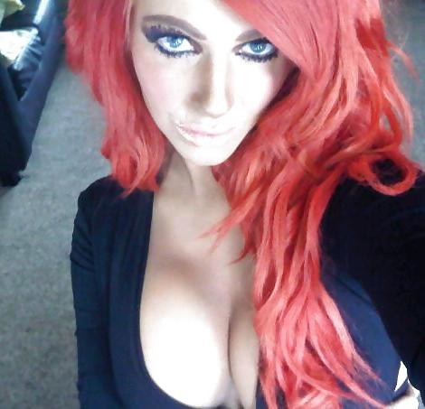 25P Claire: Fake Tit Bimbo